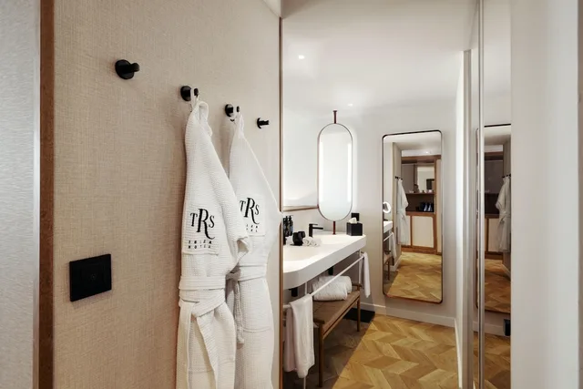 Junior Suite, King Bed, Sofa, Hot Tub, Terrace, Signature Level، TRS Ibiza Hotel - Adults Only 4/4