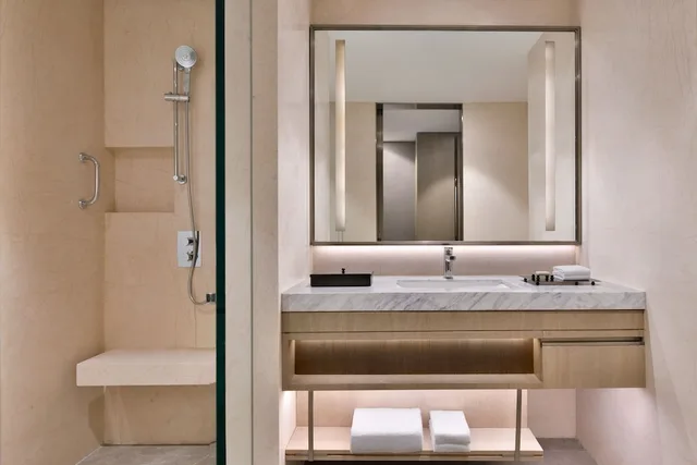 Premier, Twin Beds, Hill View، Navi Mumbai Marriott Hotel 4/4