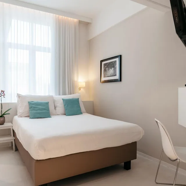 غرفة مريحة صغيرة، Leopold Hotel Ostend 1/5
