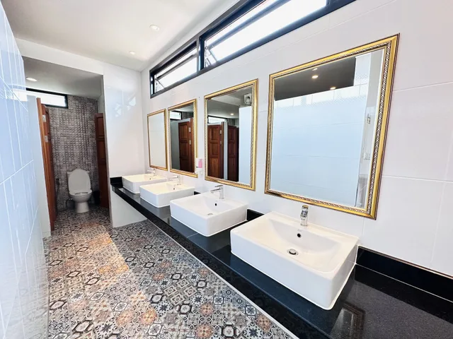 سكن مشترك مختلط بأسرّة بطابقين، The Luna Hostel 4/5