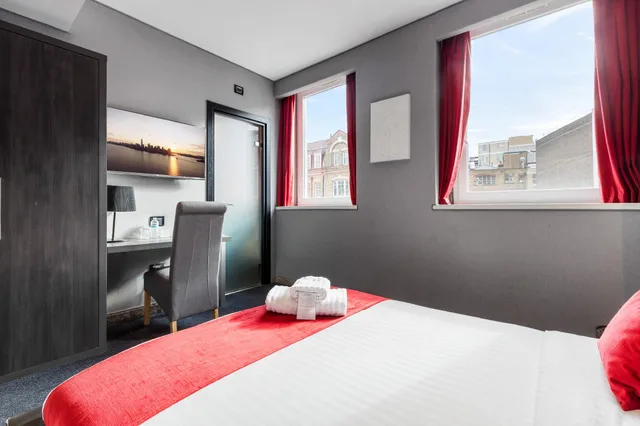 Superior, Single, The Bryson Hotel 1/1