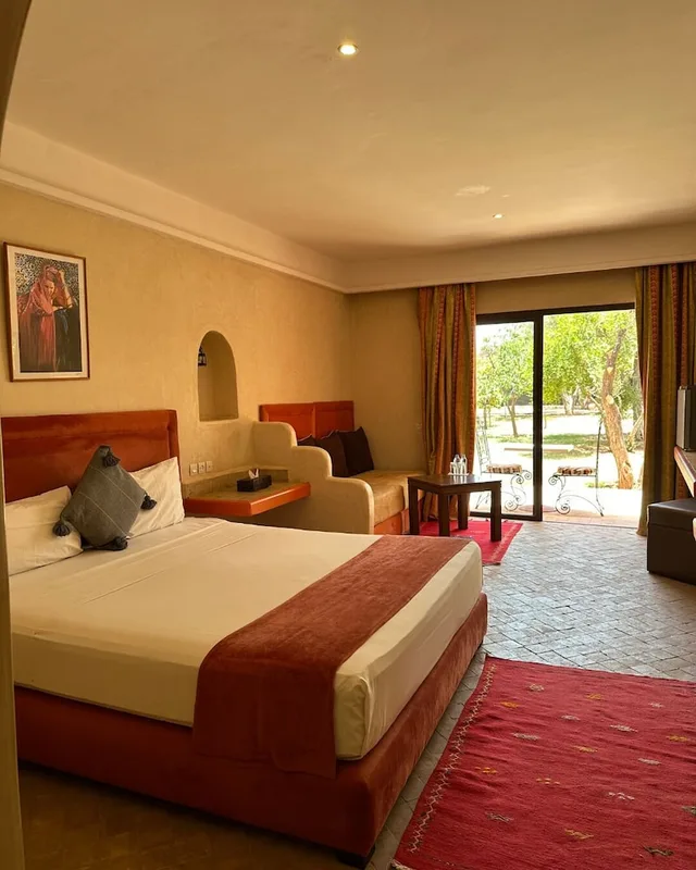 غرفة بسرير كوين مع أريكة، Palais Riad Berbere 3/10
