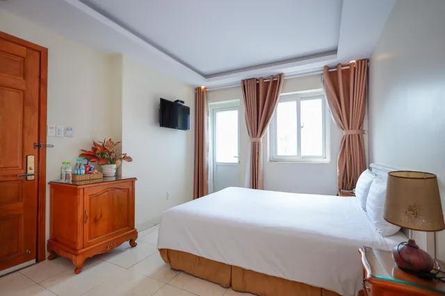 جناح عائلي بسرير كوين وسريرين منفصلين بشرفة، SAZI Erato Hotel - Free Airport & Breakfast 1/2