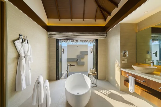 2 Bedrooms, Beach Pool, Villa, 2 Double Beds، Pullman Maldives Maamutaa 3/3