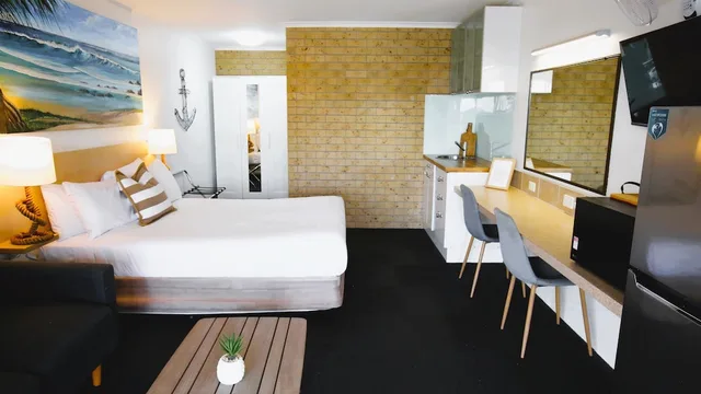 غرفة سوبيريور بسرير كوين، Tweed Harbour Motor Inn 1/5
