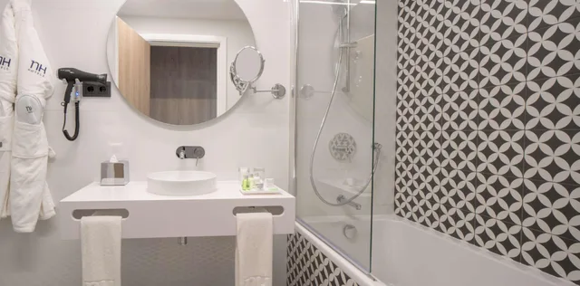 Superior, Double Bed, Nh Porto Jardim 7/9