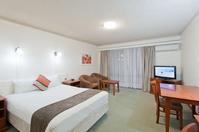 غرفة قياسية بسرير كوين، Admiral Motel Bunbury 3/5