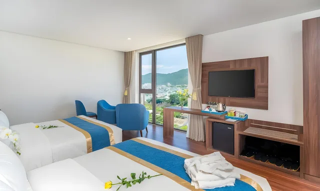 غرفة عائلية بإطلالة، Grand Gold Hotel 1/2