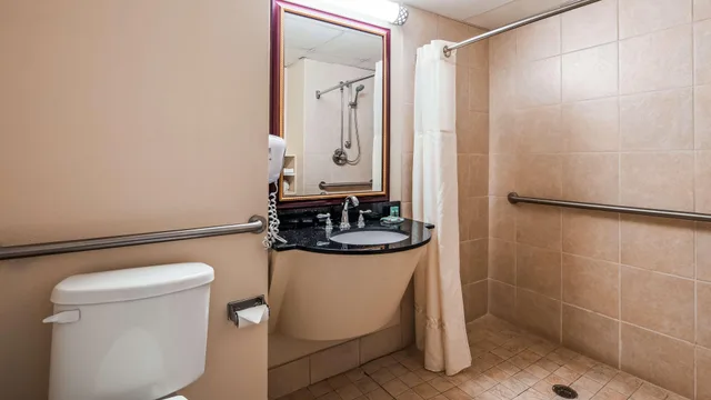غرفة لذوي الإعاقة، Best Western Riverside Inn 5/5