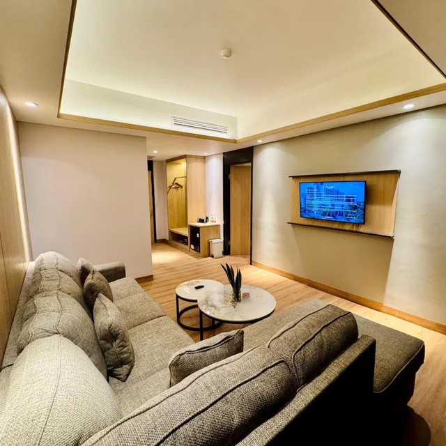غرفة عائلية، Orchardz Hotel Industri 5/6