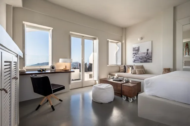 Deluxe, Suite, Caldera View, Outdoor Jetted Tub, West East Suites - Adults Only 9/10