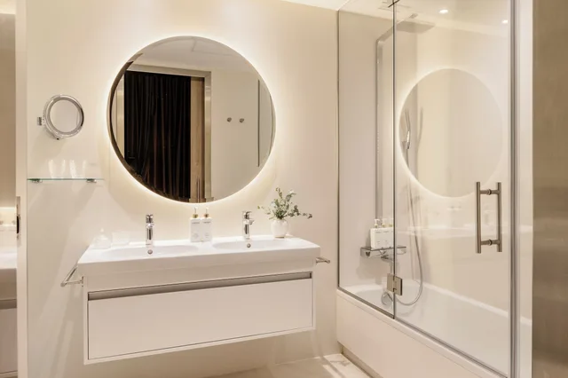 غرفة ديلوكس بسرير كوين، Palacio de Los Duques Gran Melia 4/5