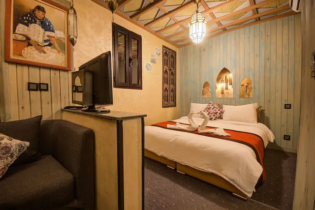 Superior, Double Bed, Riad Les Oliviers 1/4