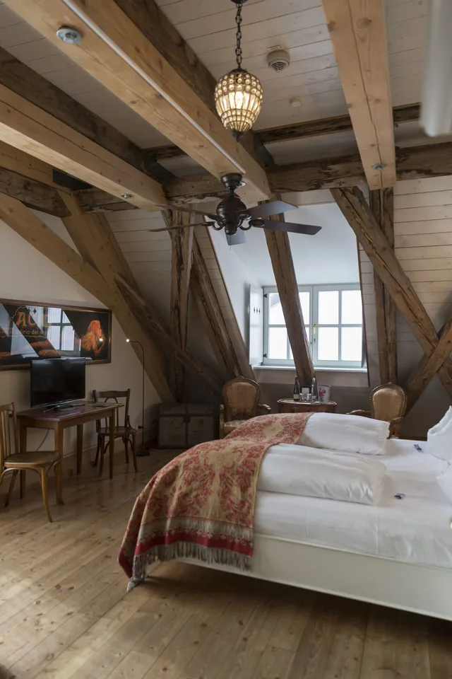 غرفة مفردة بسرير كينج، Hotel Orphée - Großes Haus 2/3
