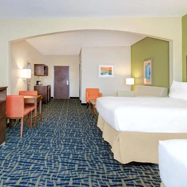 جناح بسرير كوين، Holiday Inn Express Hotel And Suites Monahans I 20 3/8