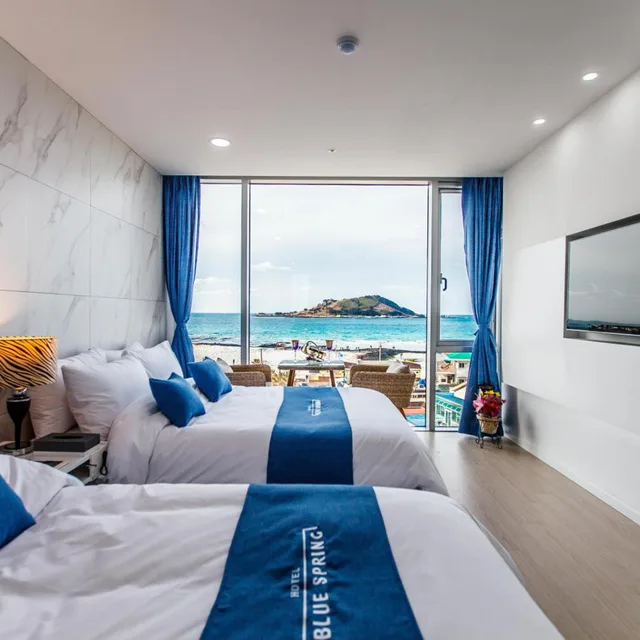 غرفة ديلوكس بسريرين منفصلين بإطلالة على البحر، Bluespring Boutique Hotel 6/10