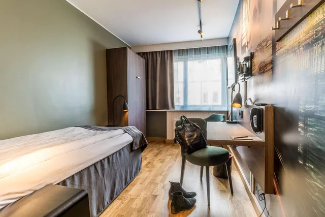 غرفة قياسية مع أريكة، Scandic Sjofartshotellet 6/8