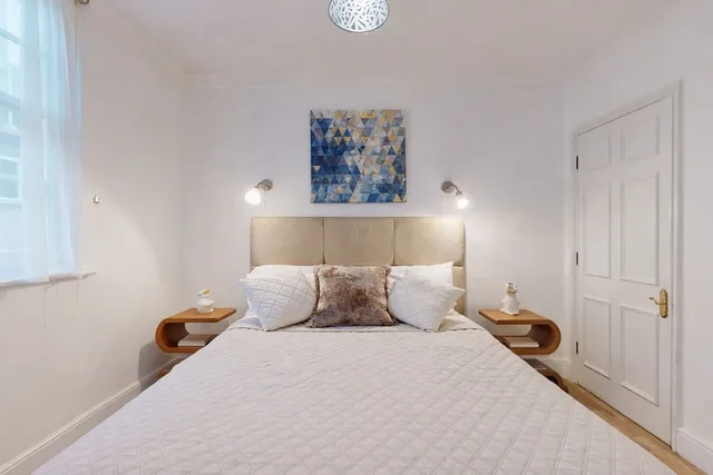 شقة فاخرة بسرير كينج بحمام خاص مع أريكة، Park Lane Apartments/Clarges Street 6/10