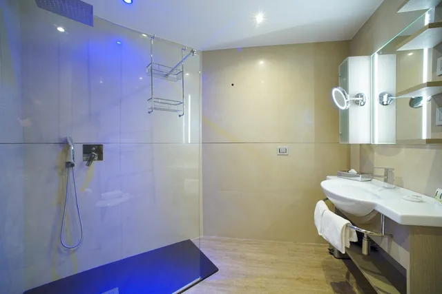 غرفة كومفورت بسريرين منفصلين، Aktivhotel Santalucia 2/2