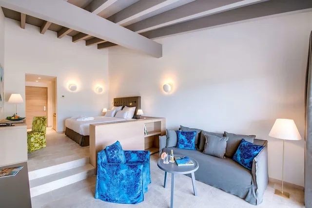 جناح جونيور بسرير كينج، Carrossa Hotel Spa Villas 1/2
