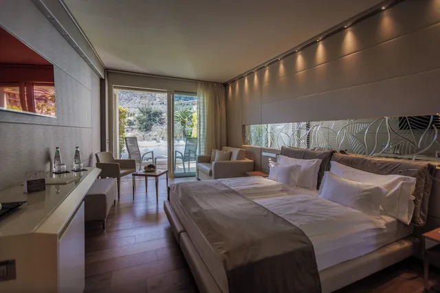 غرفة بريستيج بسرير مزدوج بإطلالة على الحديقة، Park Hotel Imperial Centro Tao Natural Medical Spa 3/8