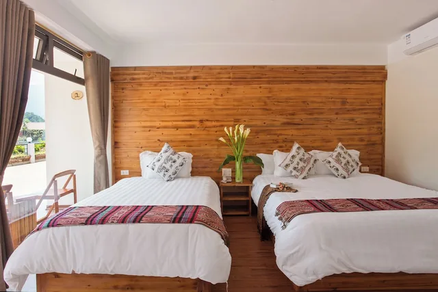 غرفة ديلوكس بانورامية بسريرين منفصلين بإطلالة على المدينة بشرفة، Sapa Village Hotel 7/10