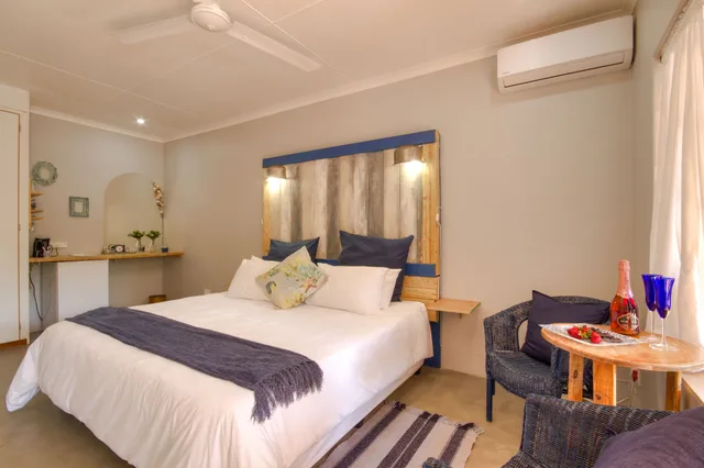 غرفة قياسية بسرير كوين، Marlin Lodge 5/9