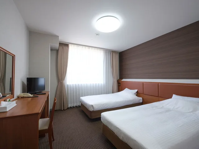 Room, Twin Beds, Smoking, Hotel Awina Osaka 2/4