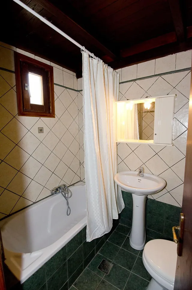 Maisonette, Double and Twin Beds، Delphi Resort 1/1