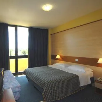 غرفة بسرير مزدوج، Centro Turistico Gardesano 4/10