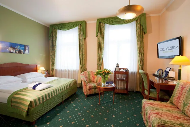 غرفة قياسية بسرير مزدوج أو سريرين منفصلين، Hotel Secession an der Oper 1/2