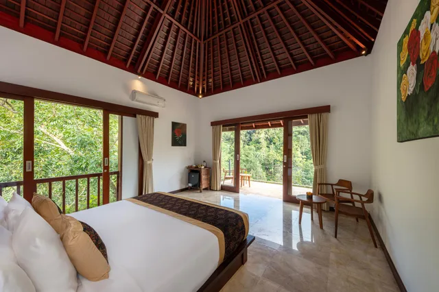 Dara, Suite, Adiwana Dara Ayu Villa 1/2