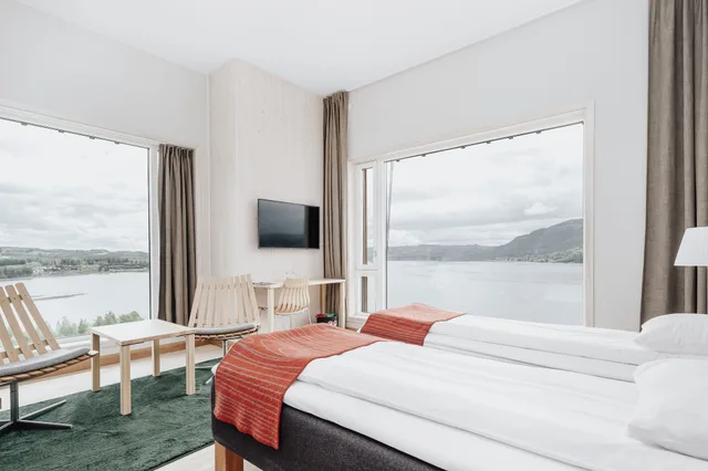 غرفة بانورامية ثلاثية بثلاثة أسرّة، Wood Hotel Frichs Hotel and Spiseri 5/10