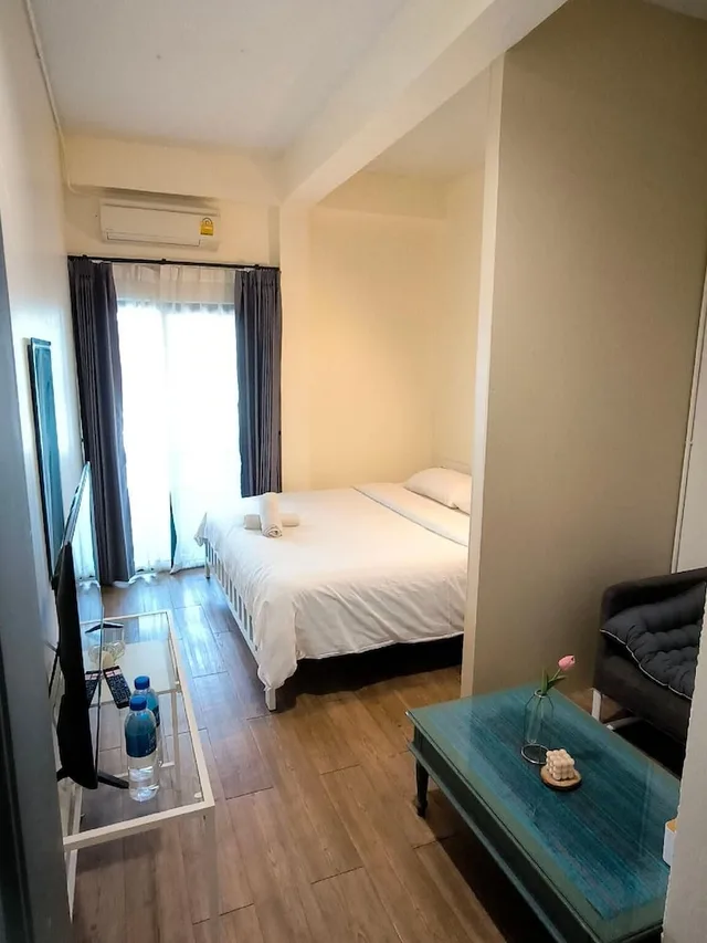Room, Double Bed, Private Bathroom, Uno Chiangmai - Hostel 6/10