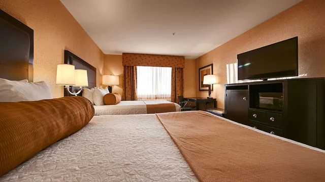 غرفة قياسية بسريرين كوين، Lloyd Hotel Astoria Bayfront, Ascend Hotel Collection, OR 1/6