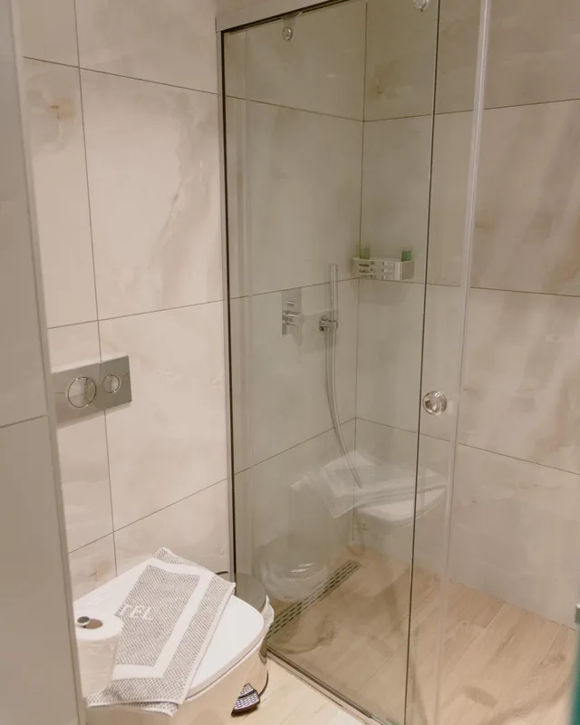 Economy, Double or Twin Bed, NIREYS 8/10