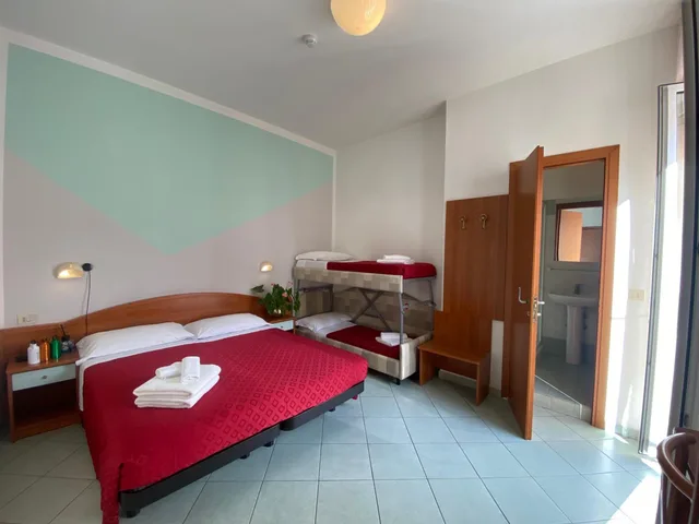 غرفة رباعية، Hotel Villa Caterina 6/10