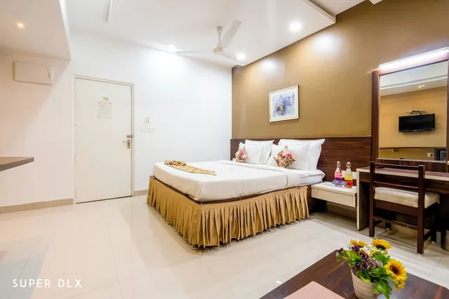 Super, Deluxe, Double Bed، Ashish Palace 5/10