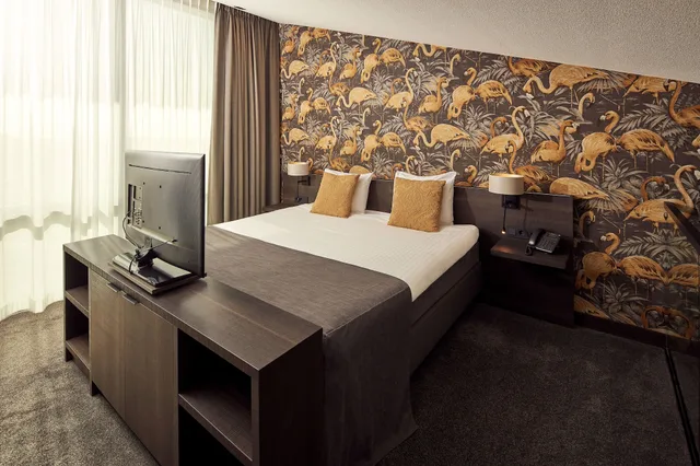 2 Bedrooms, Exclusive, Apartment, Sauna، Van der Valk Hotel Leeuwarden 3/10