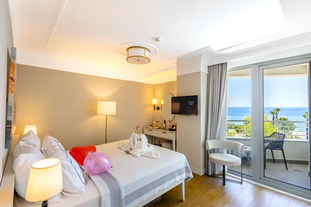 غرفة قياسية بإطلالة على البحر، REO Hotel & Spa 1/3