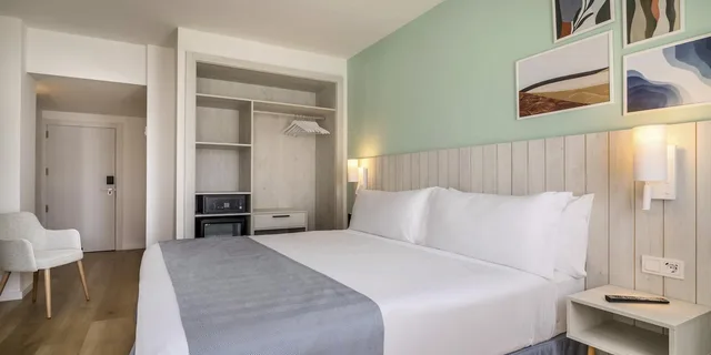 Superior, Side Sea View، Barcelo Ponent Beach 7/9