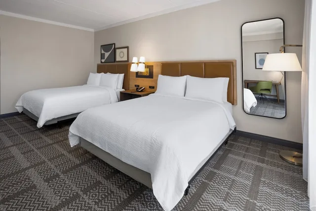 Studio, Suite, 2 Queen Beds, Sofa, Kitchen, Heritage Inn and Suites Rehoboth Beach 2/5