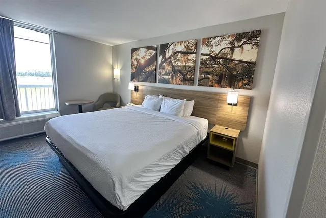 غرفة بسرير كينج، Days Inn by Wyndham Adel I-75 2/10