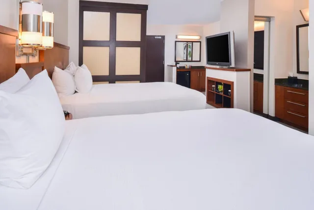غرفة بسريرين كوين مع أريكة، Hyatt Place Chesapeake/Greenbrier 2/9