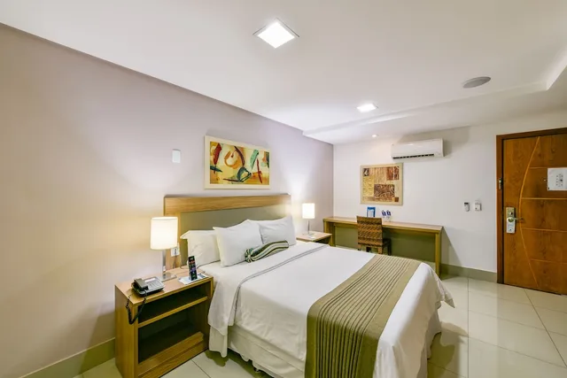 غرفة تنفيذية بسرير مزدوج، Plaza Inn Breeze Aeroporto 1/4