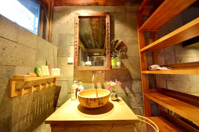 لوفت عائلي بسريرين كوين، Lijiang Shuhe Youyiju Private Club 4/5