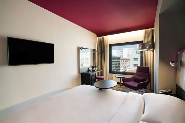 غرفة قياسية بسرير كينج، Radisson Blu Park Inn Izmir 5/10