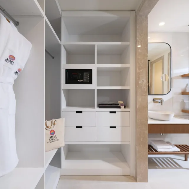 Adventure, Deluxe, Park View, Family Zone، Anda Barut Collection 10/10