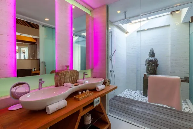 Nipa, Suite, Ocean View, Hot Tub، Seven Secrets by Hanging Gardens 10/10