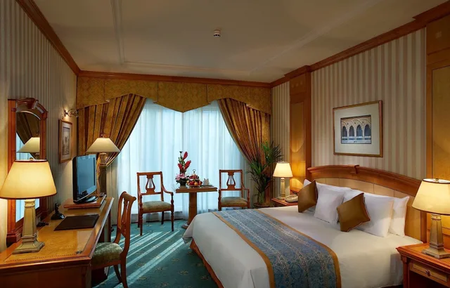 غرفة ديلوكس بسرير مزدوج، Knight Castle Hotel 1/1